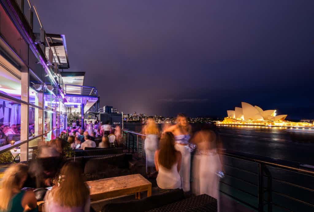 Level 3 Rooftop - Harbour View , Cruise Bar